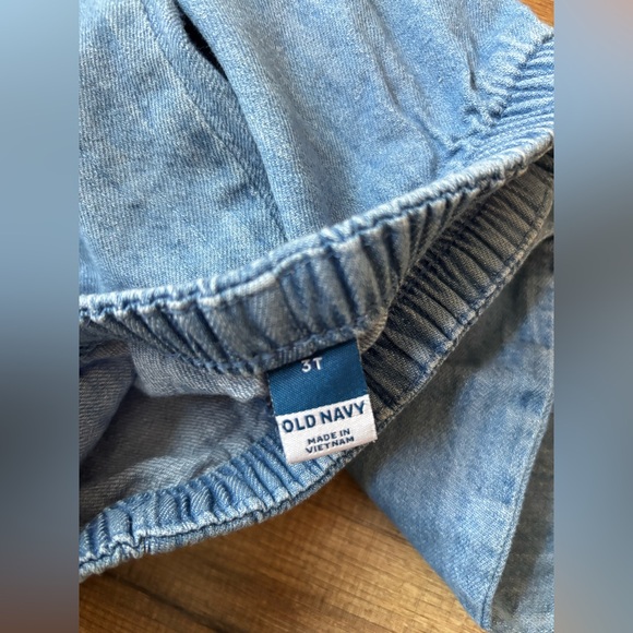 Light Blue Denim Set With Ruffle - Picture 3 of 3